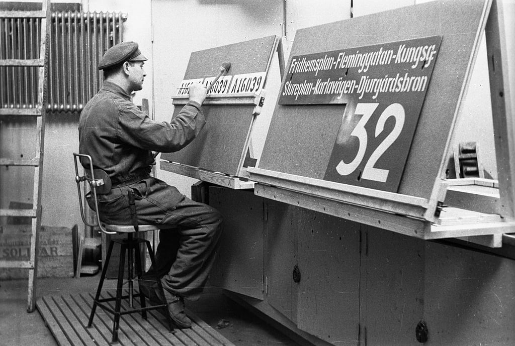 (Foto) Kopenhagen 1922 Signwriter voor de metro's